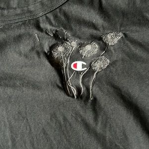 PERCIVAL x CHAMPION EMBROIDERED Tee Sz M